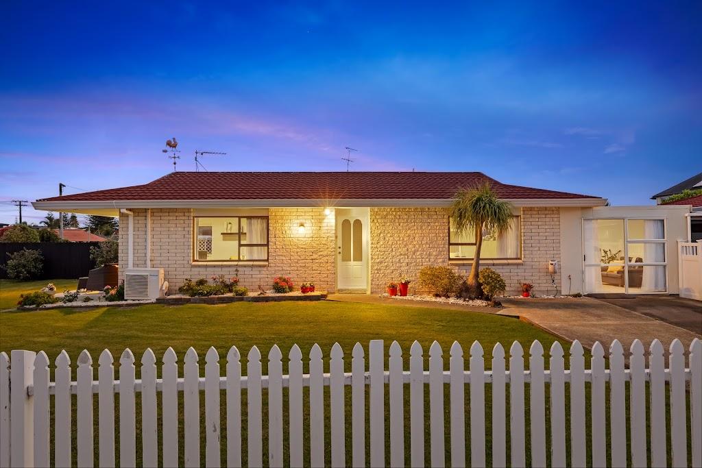 View from Flat 1/20 Pine Road, Orewa, Gisborne